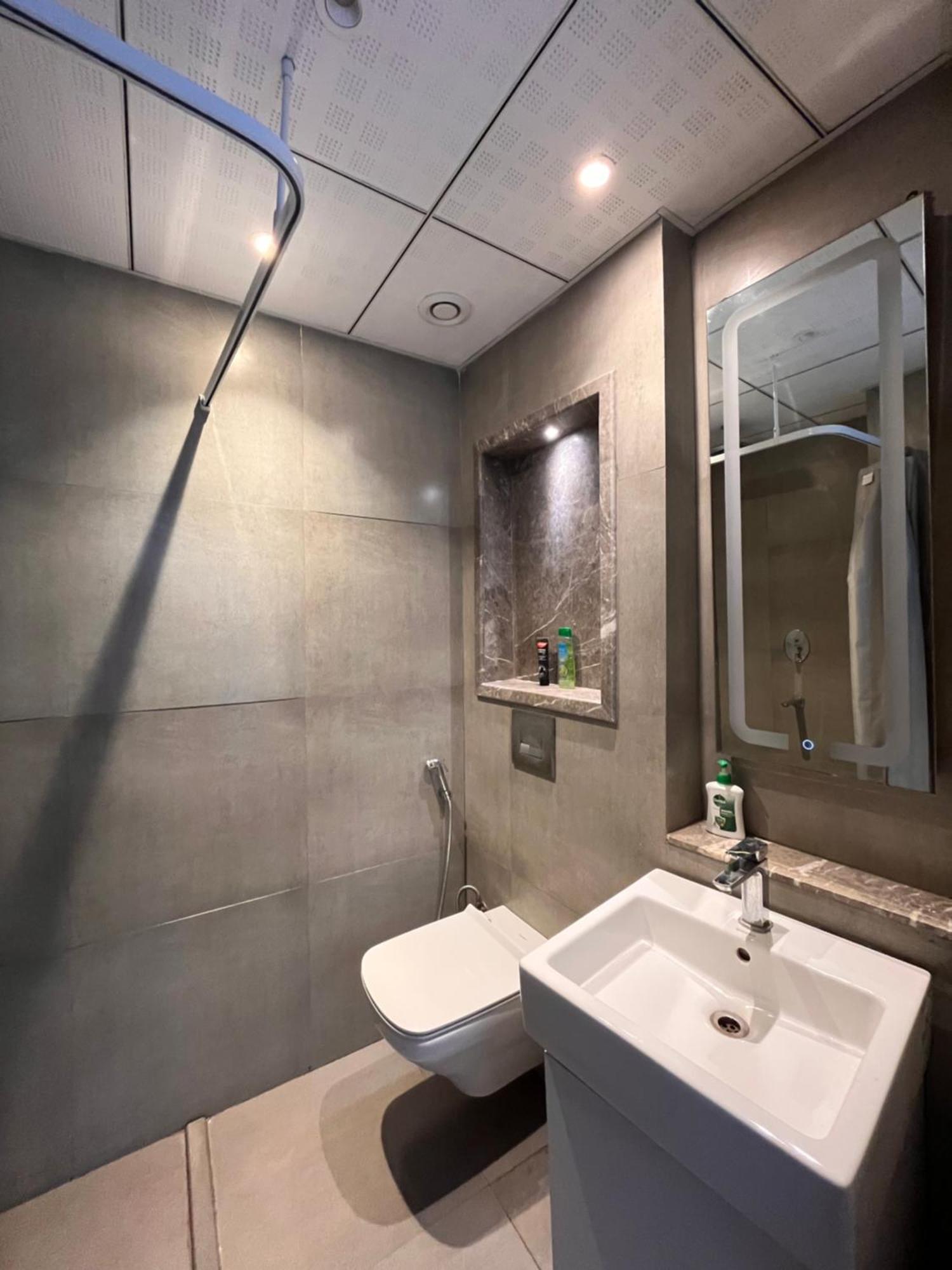 Supertech Supernova Noida Apartment New Delhi